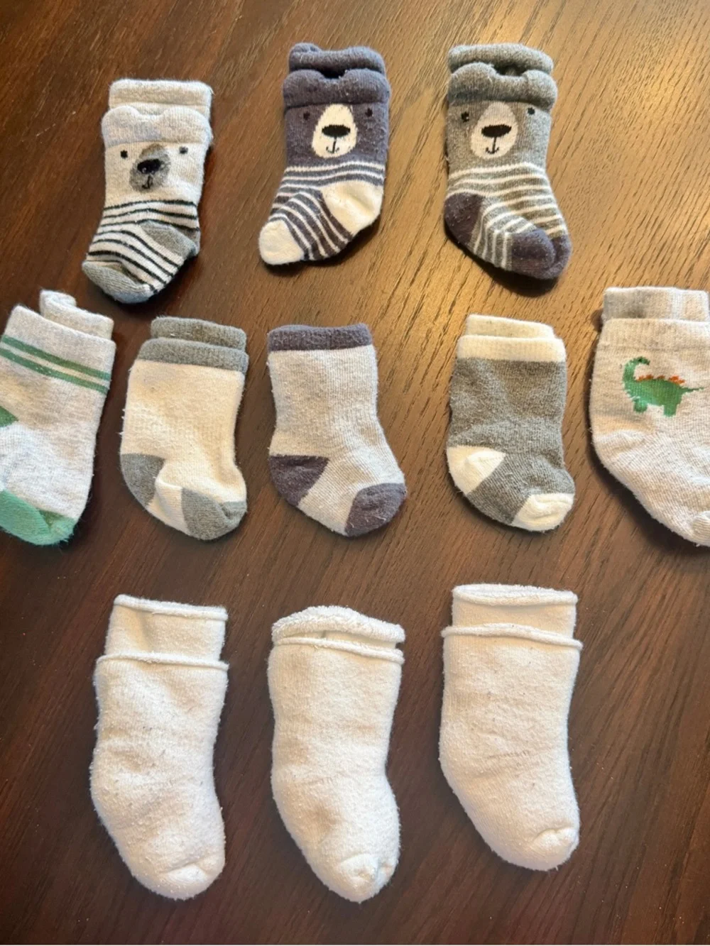 Newborn Baby Hats Socks Bundle 0-6M 21 Piece Infant Beanie Clothing Lot